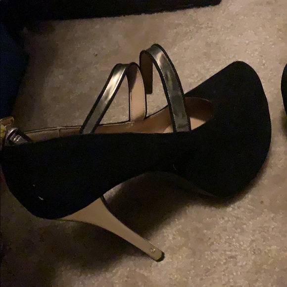 Shoe Dazzle Shoes - Suede cross strap 4.5 inch pump size 9.5